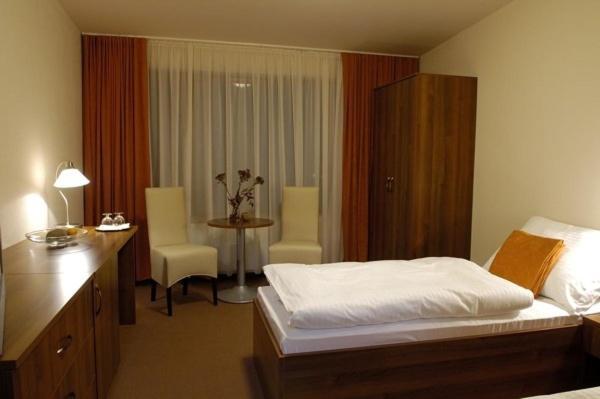 Hotel Panorama Piestany Bagian luar foto