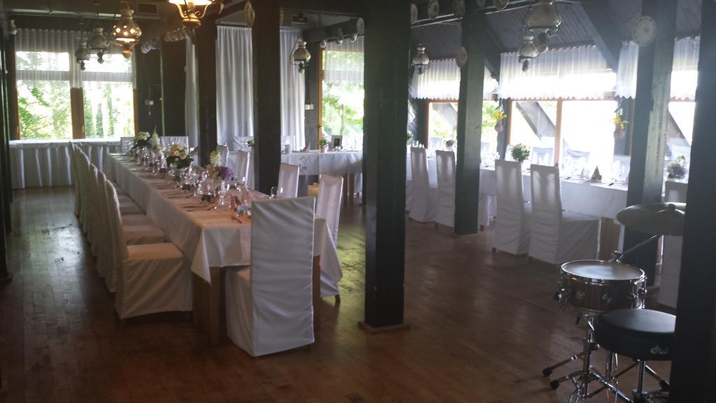 Hotel Panorama Piestany Bagian luar foto