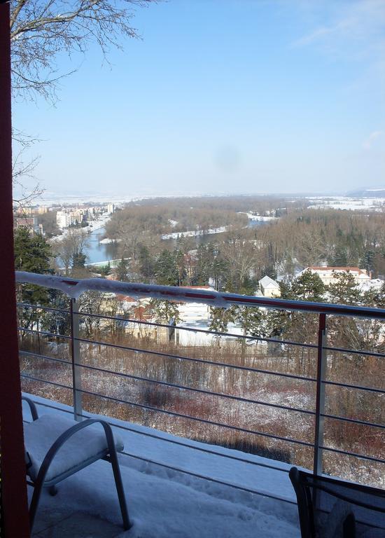 Hotel Panorama Piestany Bagian luar foto