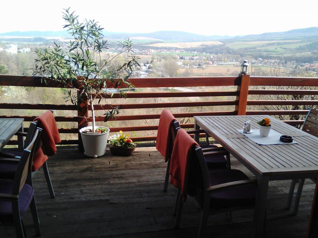Hotel Panorama Piestany Bagian luar foto