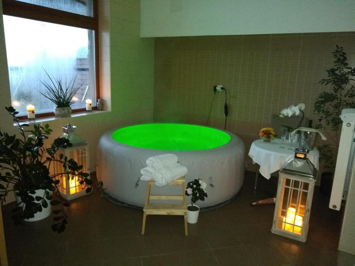 Hotel Panorama Piestany Bagian luar foto