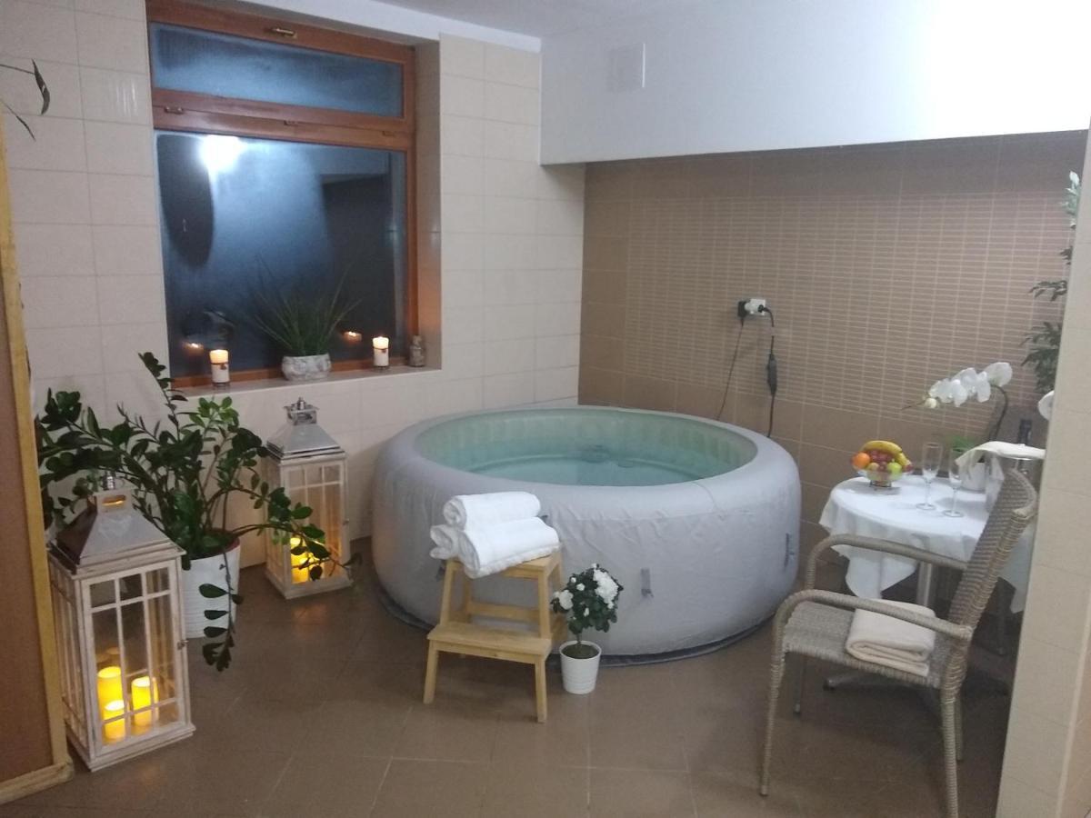 Hotel Panorama Piestany Bagian luar foto